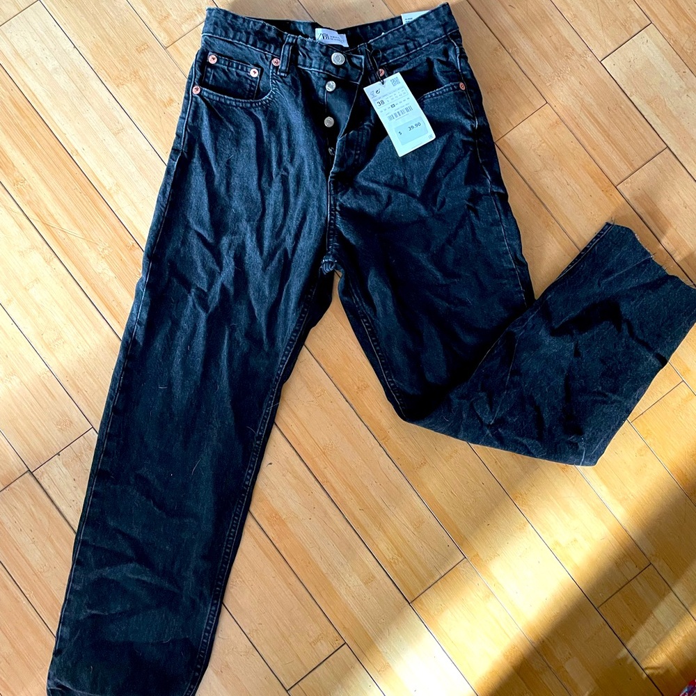 NWT | ZARA Straight Leg Jeans | Black